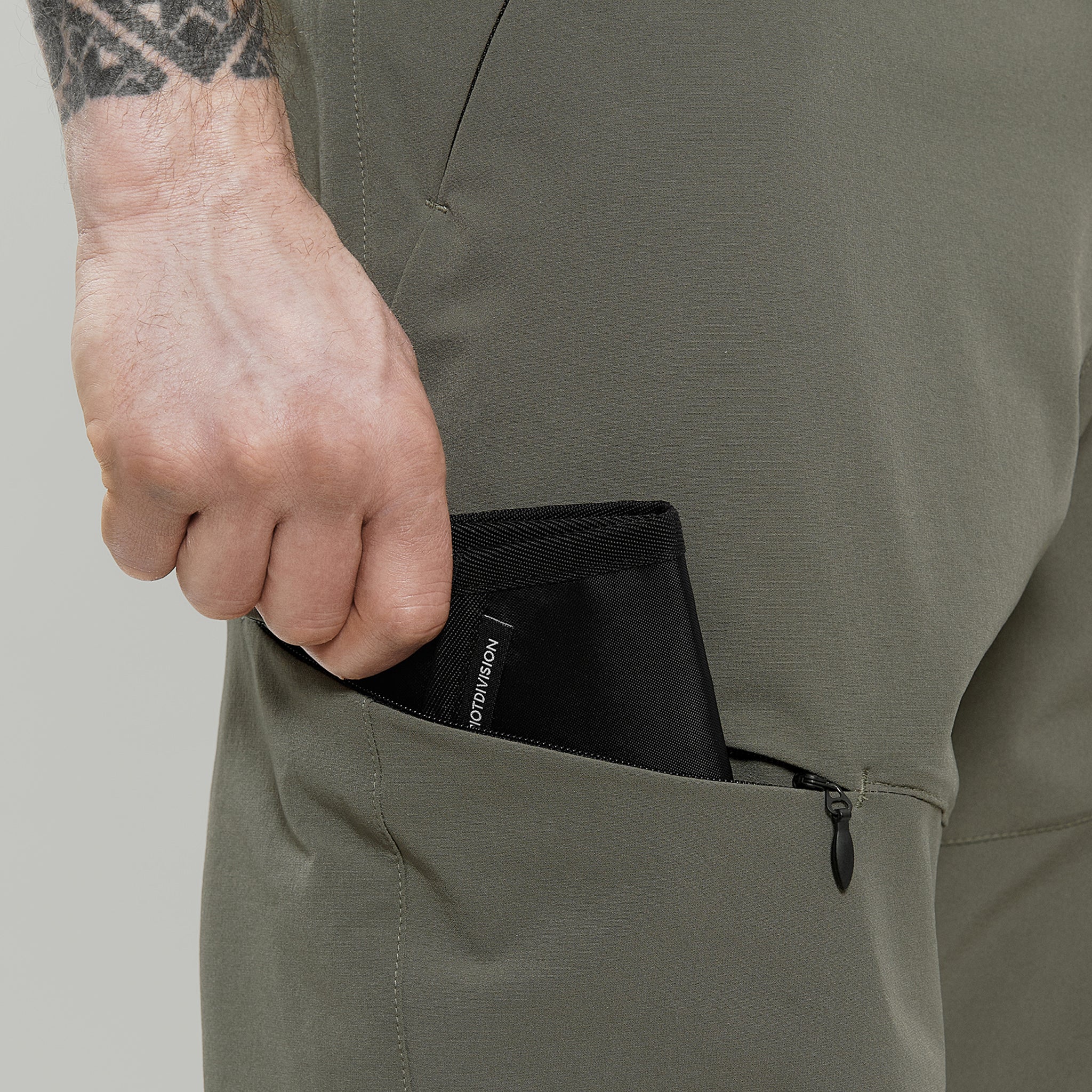 Civil Hidden Cargo Pockets Pants Gen.1 RD-CHCPP_GEN.1 KHAKI - Image 9