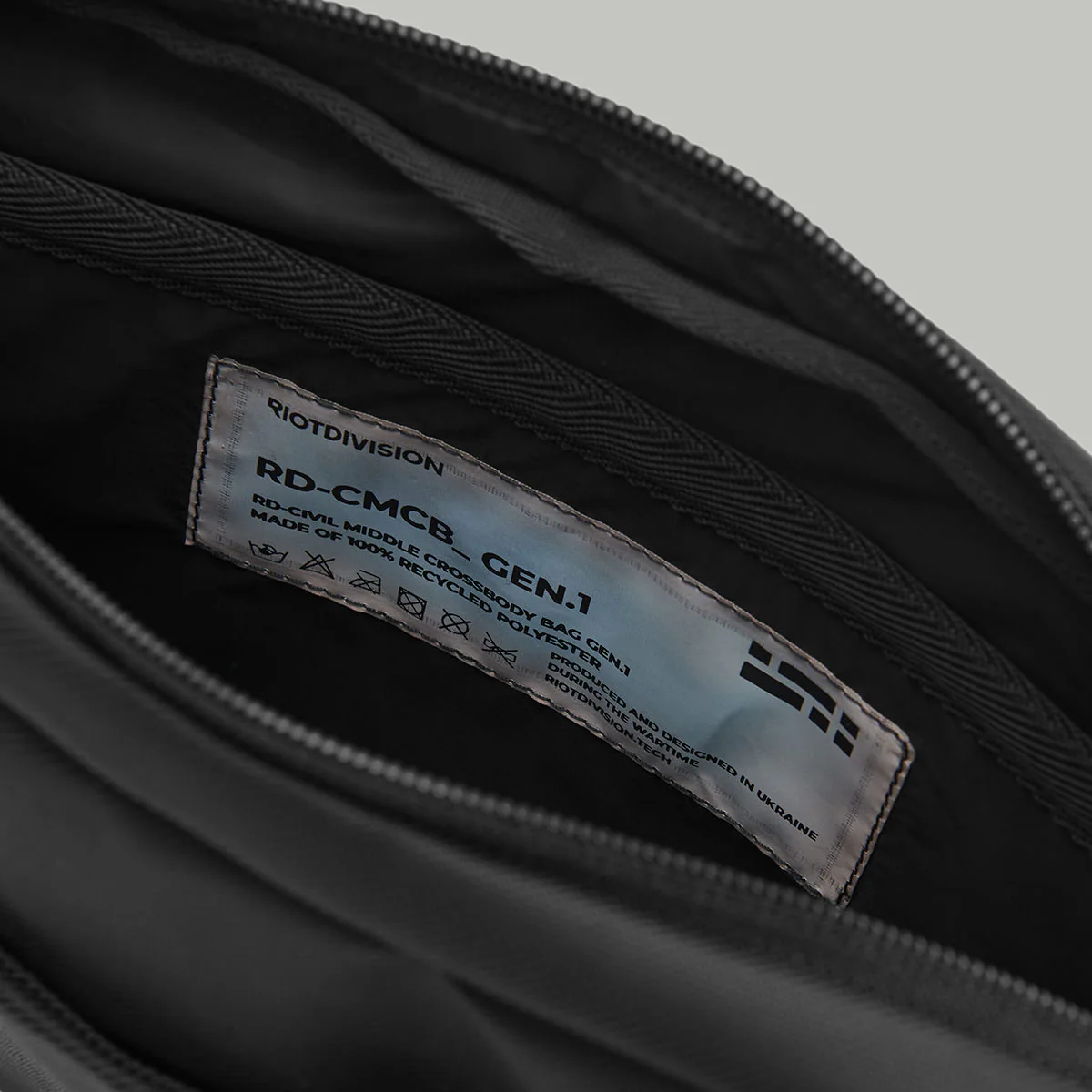 Civil Middle Crossbody Bag Gen.1 RD-CMCB_GEN.1 BLACK - Image 13
