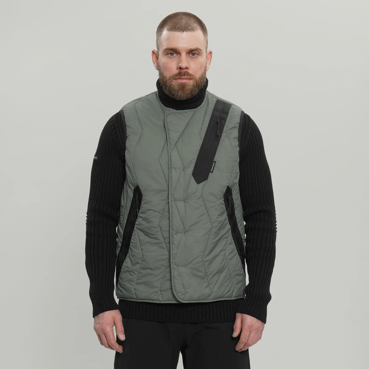 Diagonal Pocket Vest Gen.1 RD-DGNLPV_GEN.1 (FW25) GREY - Image 2