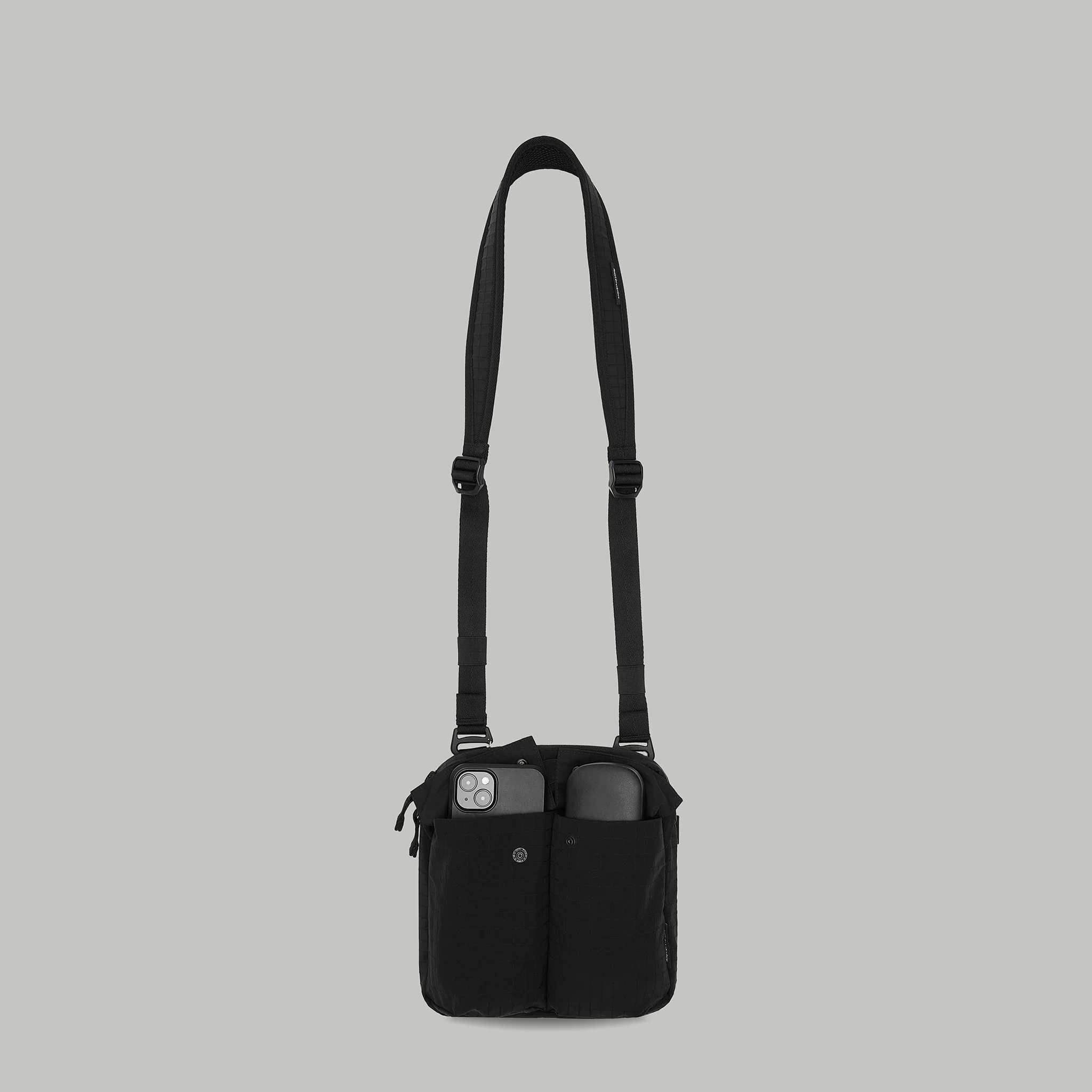 M70 Crossbody Bag Gen.1 RD-M70CB_GEN.1 BLACK - Image 15