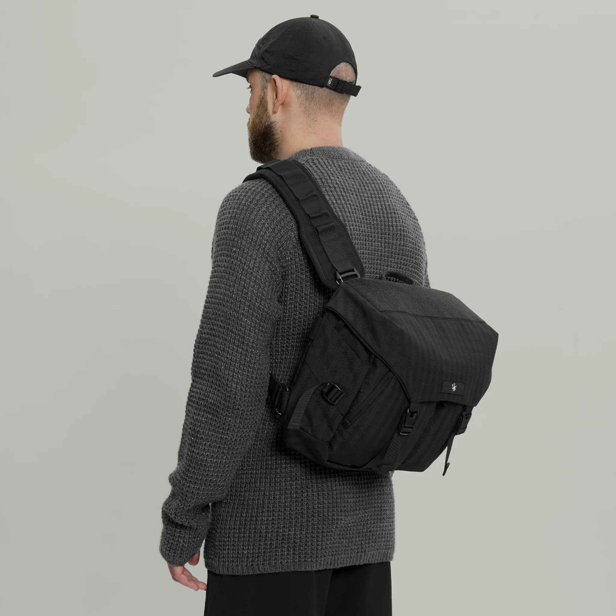 Messenger Bag F18 Gen.1 RD-MB-F18_GEN.1 (FW25) BLACK - Image 5